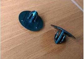 Hood Insulation Retainer Clips